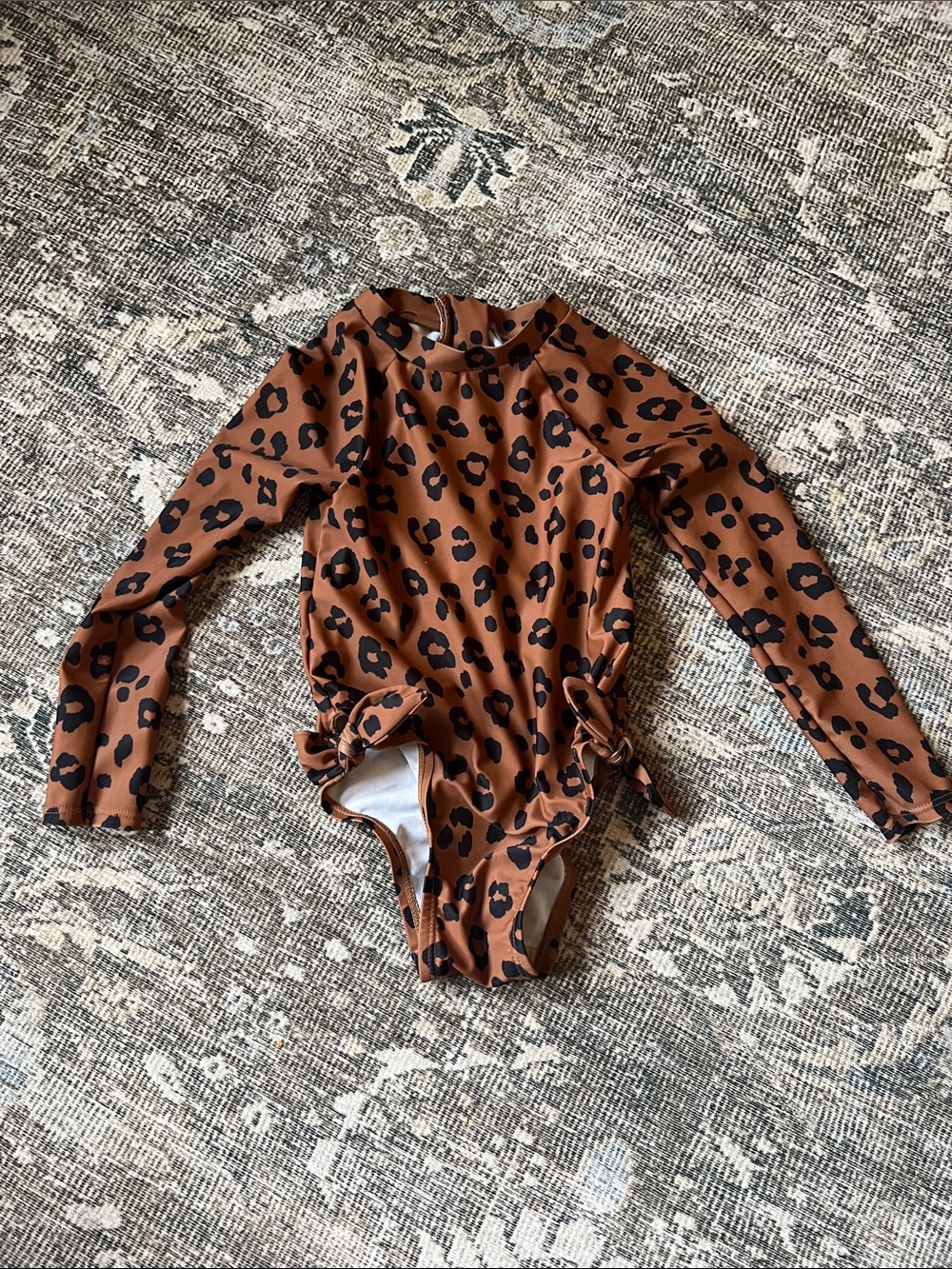 Old Navy Toddler Brown Leopard Long-Sleeve One-Piece Swimsuit Size 3T